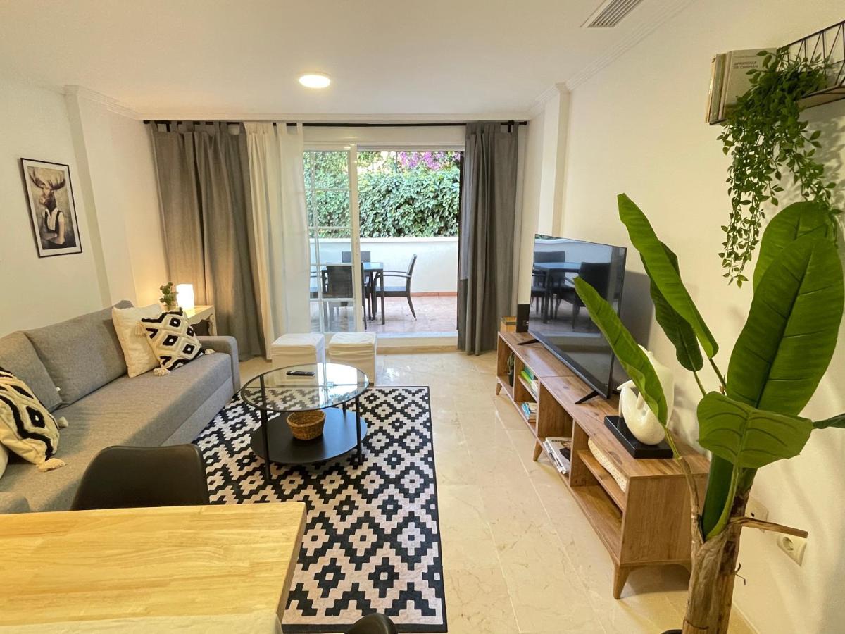 Marbella Pleasant Duplex By Elviria Las Dunas Beach Exteriör bild