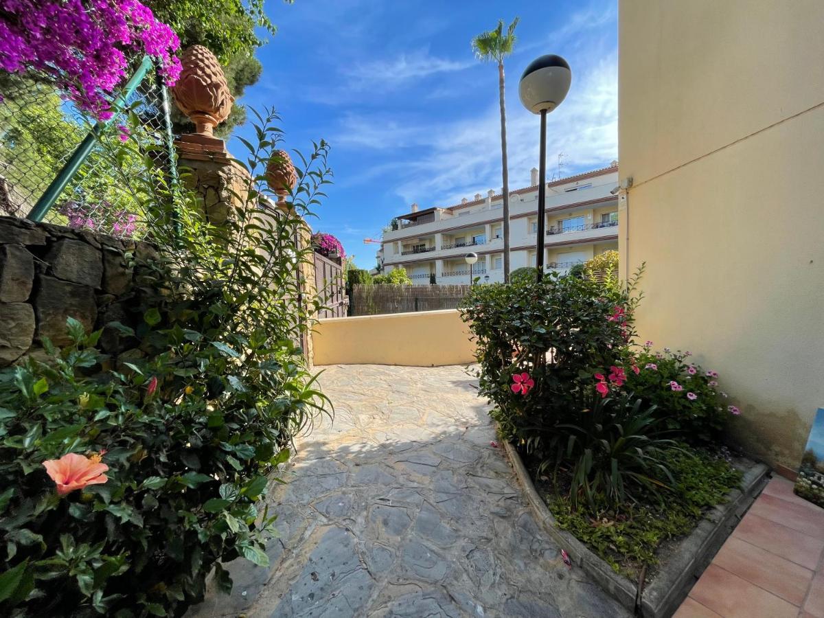 Marbella Pleasant Duplex By Elviria Las Dunas Beach Exteriör bild